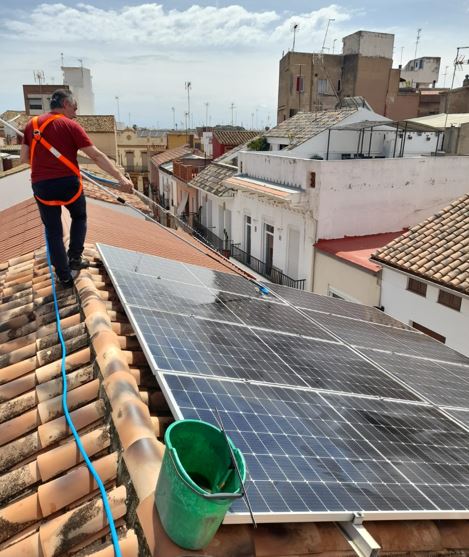 limpieza de placas solares precio