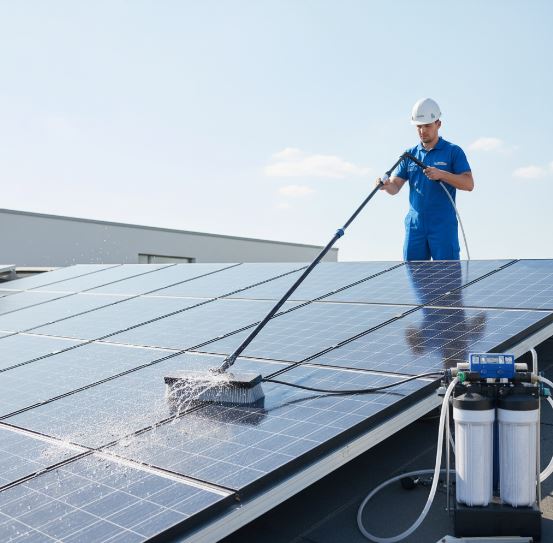 Precio limpieza placas solares