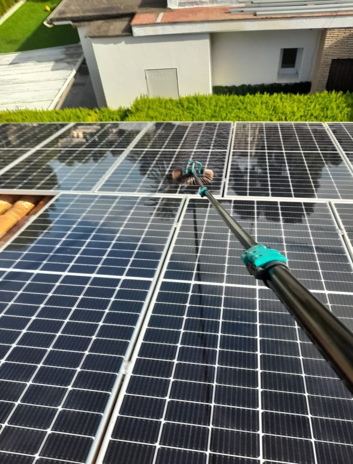 limpieza de paneles solares la cañada