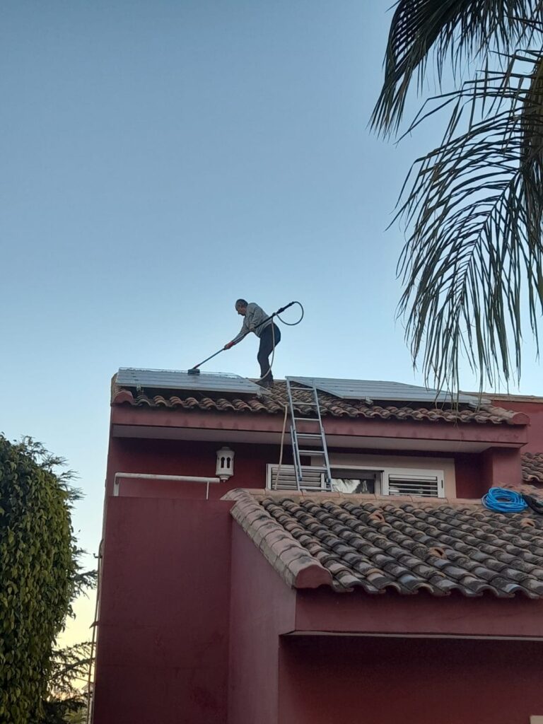 limpieza de placas solares la cañada