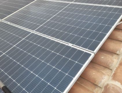 Empresa de limpieza de placas solares en Valencia
